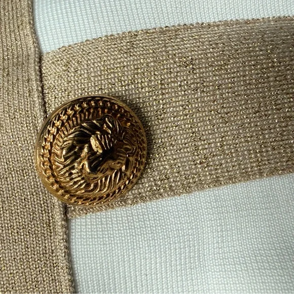 White and Gold V-Neck Long Sleeve Dress - Picture 4 of 7